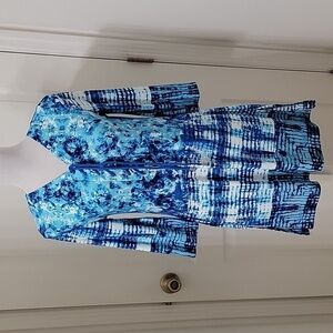 Sandiva Size XS Blue & White Swimsuit Coverup, Excellent Used Condition